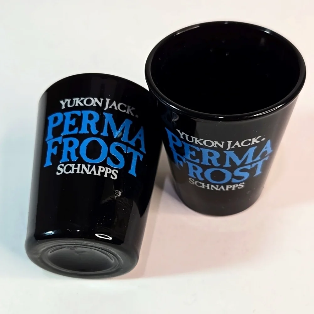 Set of 2 Vintage Yukon Jack Perma Frost Schnapps Shot Glasses Collectible